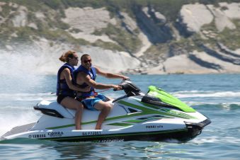 Randonnée jet ski sans permis bateau (1 ou 2 personnes par machine) image 1