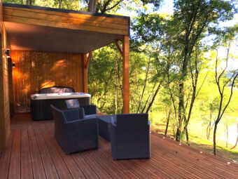 Cabane du chêne image 1