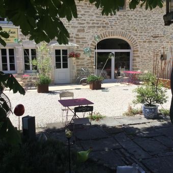 Chèque cadeau L'entre cœur un balcon sur le vignoble de Château Chalon image 3