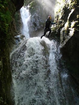 1 place pour 1 descente de canyon découverte image 1