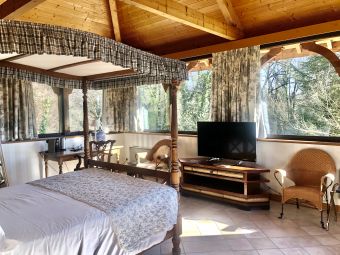 Une nuit en Chambre Luxe au Château de Candie image 1