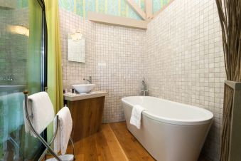 A Comfort Room with Gourmet Experience image 5