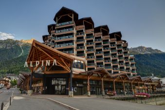 SNC HOTEL ALPINA cover