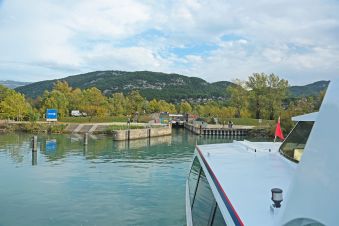 Croisière Demi-journée avec Menu Nénuphar - Aix-Les-Bains image 1