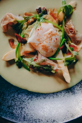 Déjeuner gastronomique pour deux personnes à La Table d'Armante image 1
