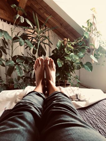 Beauté soin des Pieds avec pose de vernis traditionnel image 2
