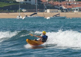 Séance de 2h dans les vagues en Wave ski ou Kayak surf image 5
