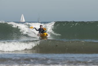 Séance de 2h dans les vagues en Wave ski ou Kayak surf image 4