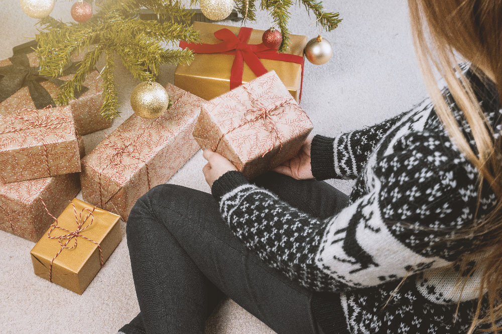 Comment trouver une idée cadeau de Noël original pour femme ? Cap Cadeau