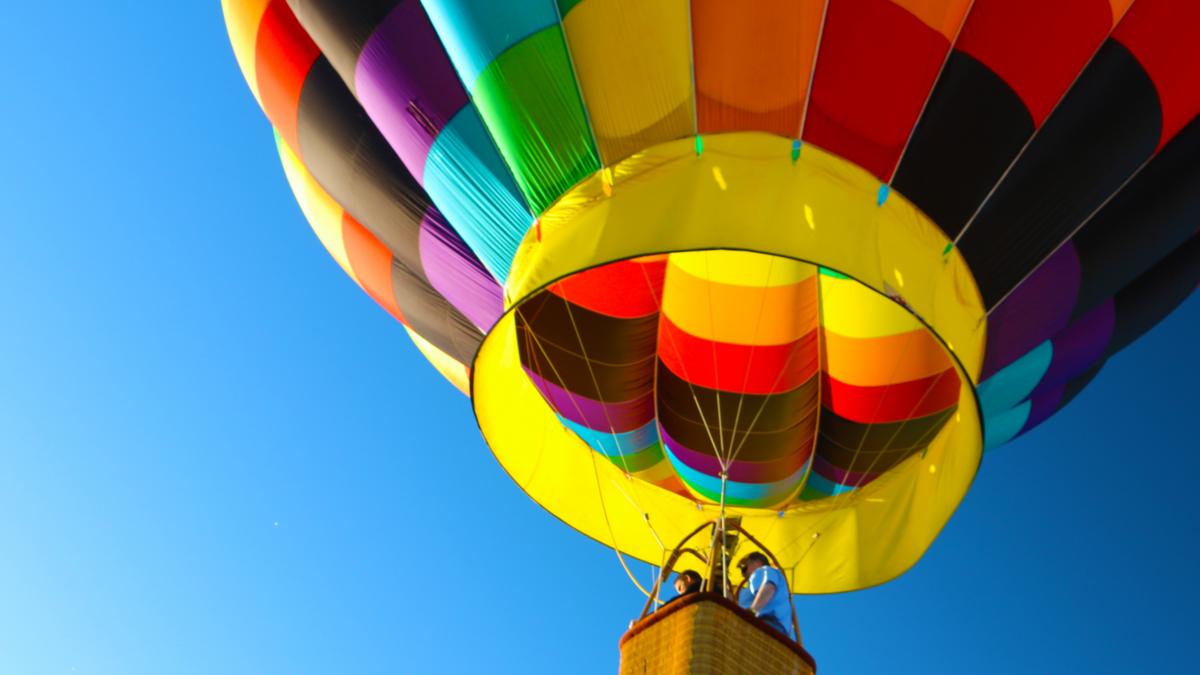 Pour qui offrir un vol en montgolfière