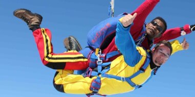 Bon cadeau Saut en parachuteBourgogne-Franche-Comté