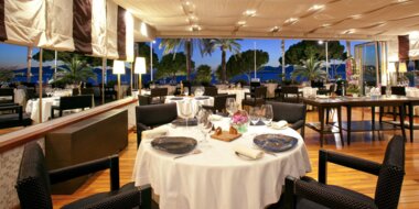 Bon cadeau Repas gastronomiquesCANNES