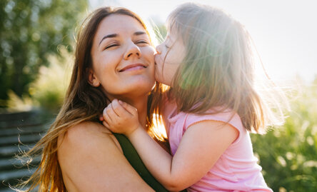 Qui doit fêter la fête des mères ?