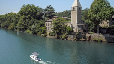 2h de bateaux sans permis 10 places