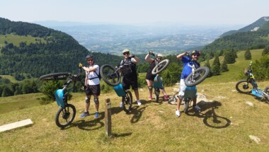 Randonnée familiale ou Groupe 4 personnes en trottinette électrique tout terrain - G4