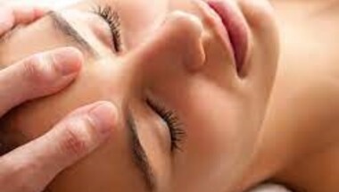 MASSAGE DU VISAGE & CRÂNE