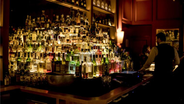 Coktails et tapas pour deux