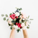 Bouquet de fleurs en chambre