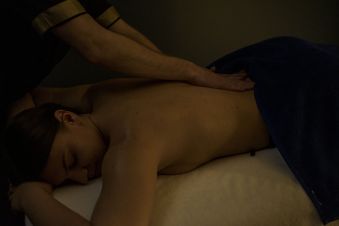 Collection Soin Signature - L'Instant Black Wellness - image 4