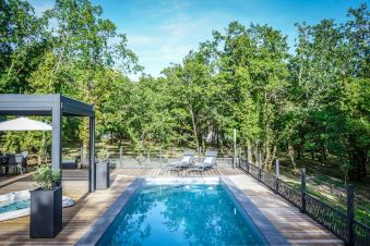 Nuit insolite au dôme avec accès privé au spa + piscine chauffée image 16
