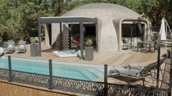 Nuit insolite au dôme avec accès privé au spa + piscine chauffée image 2