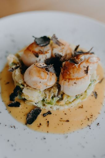 Gastronomic lunch and Spa image 3